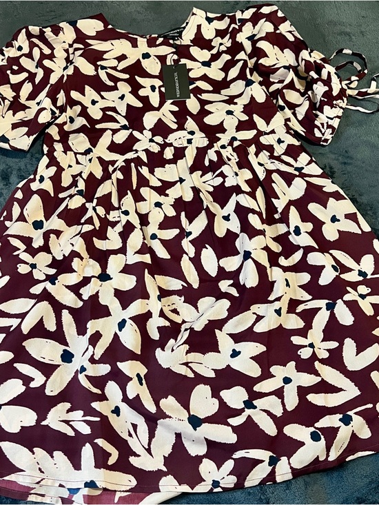 New Wednesdays Girl Bold Bloom Floral Pleated Tie Sleeve Festival Mini Dress S - Picture 10 of 17